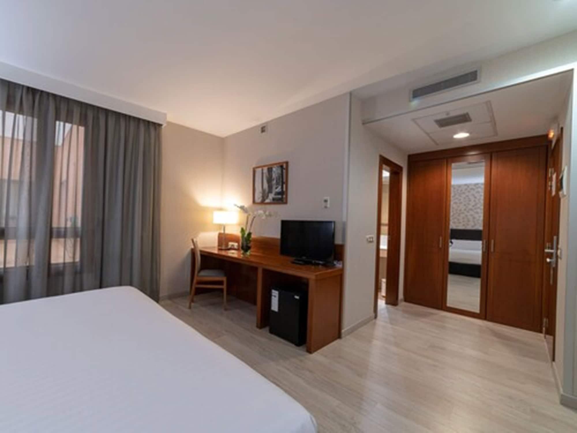 Hotel Plaza Las Matas Las Rozas de Madrid Dış mekan fotoğraf