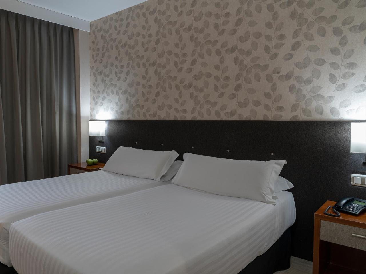 Hotel Plaza Las Matas Las Rozas de Madrid Dış mekan fotoğraf
